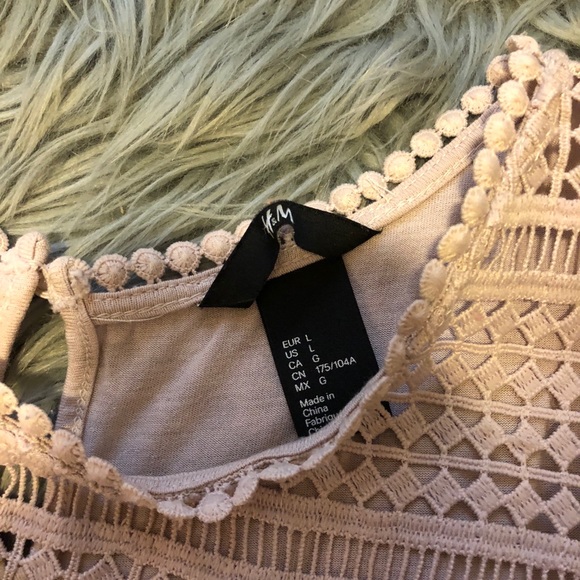 Maybe tank top - Picture 3 of 3